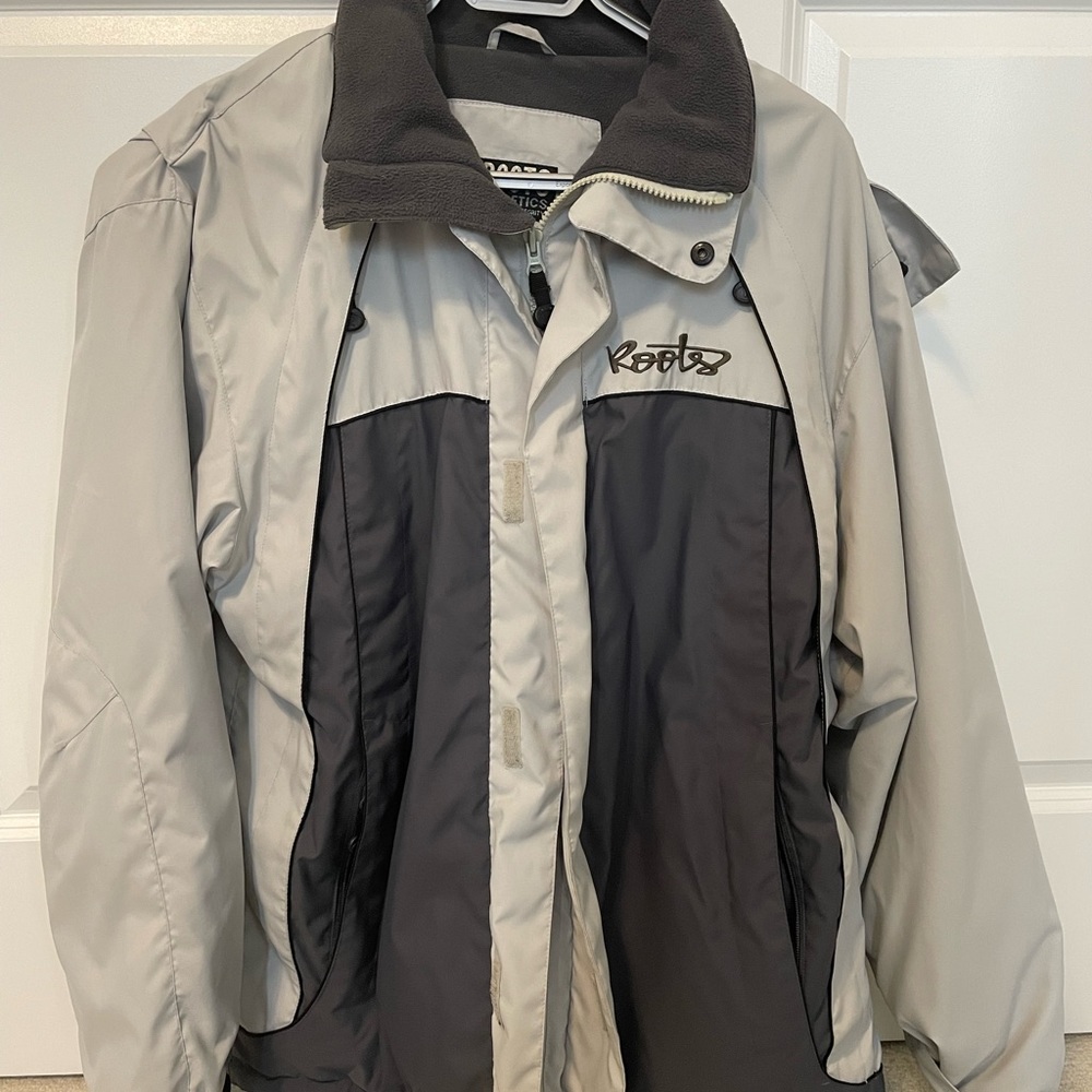 Men’s Roots winter ski jacket - Picture 2 of 3